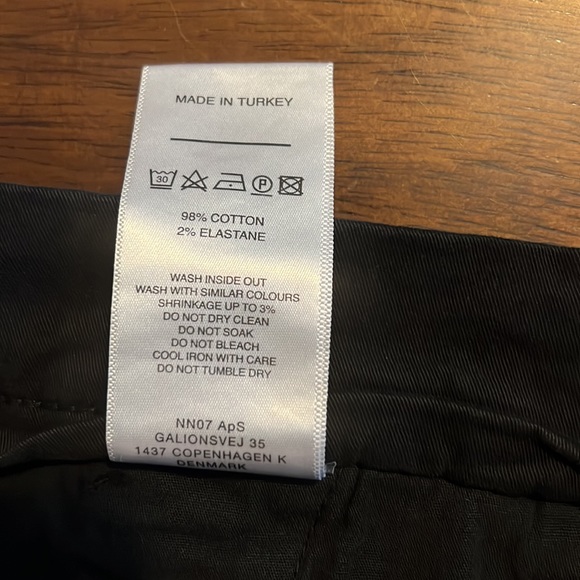 NN07 Crown Shorts Regular Fit - Picture 8 of 12